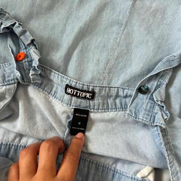 Hot Topic Denim Overall Romper Shorts Women’s Size 2 Mushroom Embroidered Cottag - Picture 4 of 11